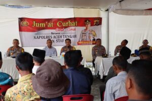 Jum’at Curhat, Waka Polres Aceh Tengah Tampung Aspirasi Masyarakat