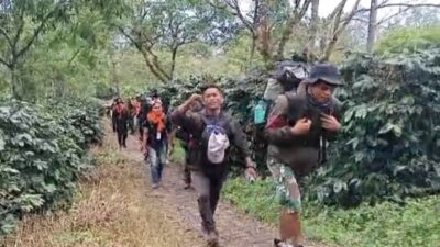 Meriahkan HUT BM Ke-20 Ratusan Pendaki Gelar Tafakur Di Puncak Burni Telong