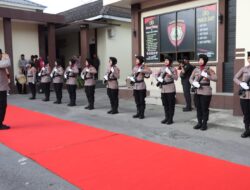 Tim Jajar Kehormatan Polwan Polres Aceh Tengah Sambut Kunjungan Kapolda Aceh