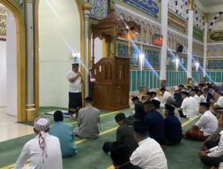 Shalat Subuh Berjama’ah Di Masjid Ruhama Takengon, Kapolda Aceh : Ucap Terima Kasih Pada Masyarakat Aceh Tengah