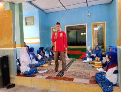 Kampung Simpang Tiga Uning,Laksanakan BKMT,Penceramah Ustadz,Sholehuddin Shobirin,S.Pd.I,