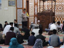 Hari Kedua Safari Ramadhan, Kapolres Aceh Tengah Ajak Warga Rawat Tali Silaturahmi Dan Persaudaraan