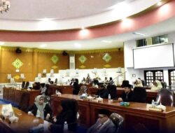 Rapat Penyampaian/Jawaban Atas Pandangan Umum Anggota DPRK Aceh Tamiang