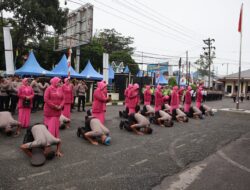 14 Personil Bintara Polres Aceh Tengah Yang Naik Pangkat Sujud Syukur