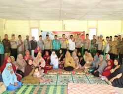 Warga Kampung Rusip Sumringah Terima Paket Sembako Jumat Barokah Polres Aceh Tengah