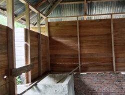 Perehaban Kantor Desa Burlah diduga fiktip