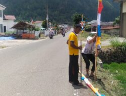 MENYAMBUT HUT KEMERDEKAAN RI KE-79, WARGA DESA KALA LENGKIO ANTUSIAS MEMPERINDAH LINGKUNGAN