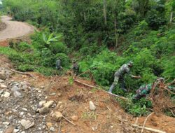 Di Ahir Menjelang Penutupan TMMD Ke 121 Warga Ucapan Terimakasih Kepada Satgas TMMD Ke 121