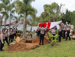 Wakapolres Pimpin Pemakaman Tradisi Kepolisian Alm Ipda Sumarno Personel Polres Aceh Tengah