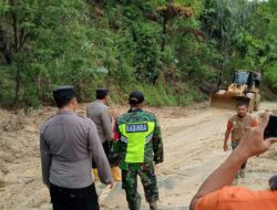 Tanggap Bencana Alam, Polisi Gerak Cepat Ke Lokasi Tanah Longsor Di Jalan Uning – Pamar