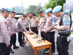 Tingkatkan Disiplin dan Cegah Penyalahgunaan, Senjata Api Personel Polres Aceh Tengah Di Cek
