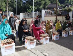 20 Warga Kampung Pepayungen Angkup Ucap Syukur Terima Paket Sembako Jumat Barokah Polres Aceh Tengah