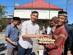 Jumat Berkah,Kapolres Aceh Tengah Salurkan 20 Paket Sembako Dan Tali Asih Ke Warga Kampung Paya Dedep