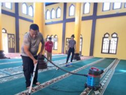 Sambut bulan suci ramadhan Kapolsek Linge beserta Personel laksanakan gotong royong