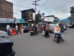 Ciptakan Ramadhan Aman, Polisi Di Aceh Tengah Lakukan Pengaturan Di Simpang Dan Titik Takjil