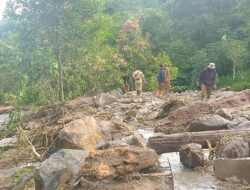 Banjir Bandang Lumpuhkan Akses dan Pasokan Air Bersih di Taman Pirdaus, Bener Meriah