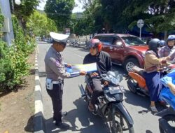 Polres Aceh Tengah Sosialisasi Tertib Berlalulintas Disertai Pembagian Buku