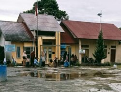 Warga Kampung Wih Pesam Gelar Kegiatan Jumat Bersih