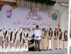 Angkatan Ke 1,Pesantren Daarul MUKHLASHIN Wisuda, Bentuk Apresiasi bagi Santri Hafiz Al-Quran.