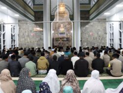 Wakapolres Aceh Tengah Sampaikan Tiga Pesan Kehidupan Berdasarkan Surah Al-Maidah Ayat 35 dalam Safari Subuh