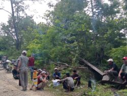 Jumat Bersih, Kampung Mungkur Teguhkan Semangat Gotong Royong,kali ini di Pemakaman Umum,