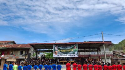 Turnamen Sepak Bola Piala Cup Ke-3 Antar Pesantren Resmi Dibuka di Paya Jeget
