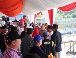 Kabag Ops Polres Aceh Tengah Hadiri Pembukaan dan Saksikan Meriahnya Lomba Perahu Naga HUT RI ke-80