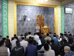 Kapolres Aceh Tengah Ajak Masyarakat Jaga Kamtibmas dan Awasi Penggunaan HP Anak Lewat Safari Subuh