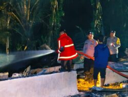 POLSEK LINGE DAN KORAMIL 05/LINGE TINDAK LANJUTI KEBAKARAN EMPAT UNIT RUMAH DI KAMPUNG DELUNG SEKINEL