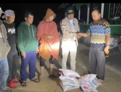 Yuska Mashudi Serahkan Bantuan Sembako untuk Korban Banjir dan Longsor di Kenawat