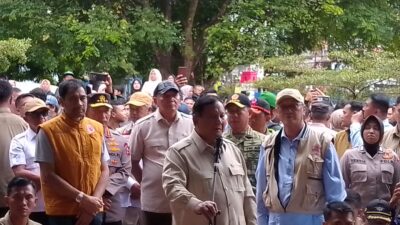 Presiden Prabowo Tinjau Korban Bencana Bener Meriah, Janji Perbaiki Infrastruktur yang Rusak