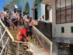 Polres Aceh Tengah dan Brimob Lanjutkan Gotong Royong Pemulihan Fasilitas Publik di Kecamatan Bintang dan Rusip Antara