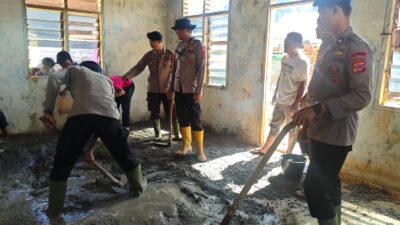 Polri di Aceh Tengah Gotong Royong di Tiga Titik, Percepat Pemulihan Fasilitas Umum Jelang Ramadhan