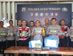 Kapolres Aceh Tengah Salurkan Bantuan Kurma dari Kapolda Aceh untuk Warga Terdampak dan Personel