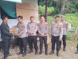 Mahasiswa STIK 83 Salurkan Bantuan Kapolri ke Posko Pengungsian dan gelar Trauma Healing untuk Anak-anak