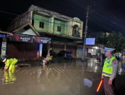 Polres Aceh Tengah Intensifkan Patroli dan Pengaturan di Wilayah Terdampak Banjir, Warga Diimbau Waspada