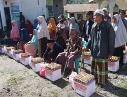 Menguatkan Kepedulian, Polres Aceh Tengah Berbagi Kebahagiaan dengan Warga Paya Beke melalui Jumat Berkah
