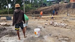 Polemik Pembangunan TK Negeri Kampung Bah Disorot, Transparansi Anggaran dan Dualisme Kepemimpinan Dipertanyakan