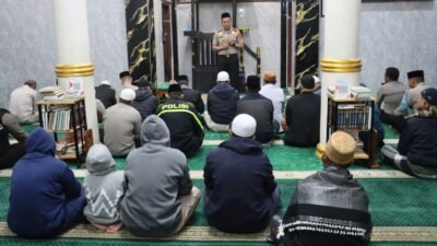 Subuh Keliling, Kapolres Aceh Tengah Ajak Peduli Keamanan Lingkungan, Kebersihan, Awasi Anak, dan Cegah Narkoba
