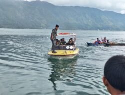 Balap dan Tarik Tambang Perahu Meriahkan Sumpah Pemuda, Kapolres Aceh Tengah Dukung Semangat Generasi Muda